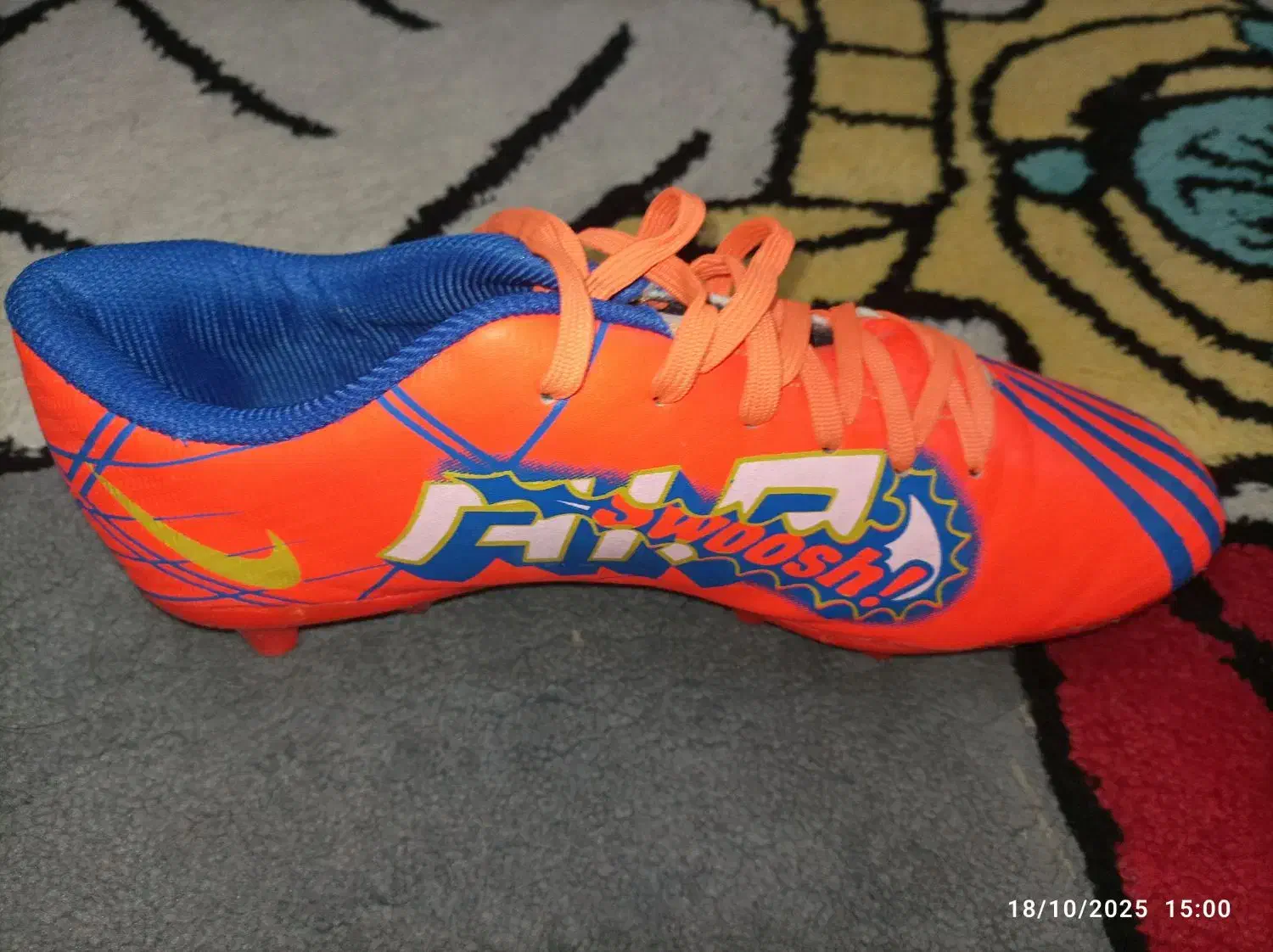 کفش ورزشی فوتبال|کیف، کفش، کمربند|رامهرمز, |دیوار