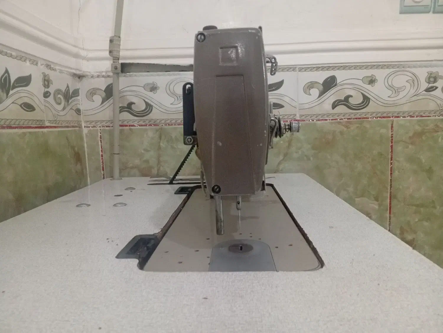 ماشین خیاطی دکوک دوچ و روجبر دوچ و سیاه دوچ|ماشینآلات صنعتی|ایرانشهر, |دیوار