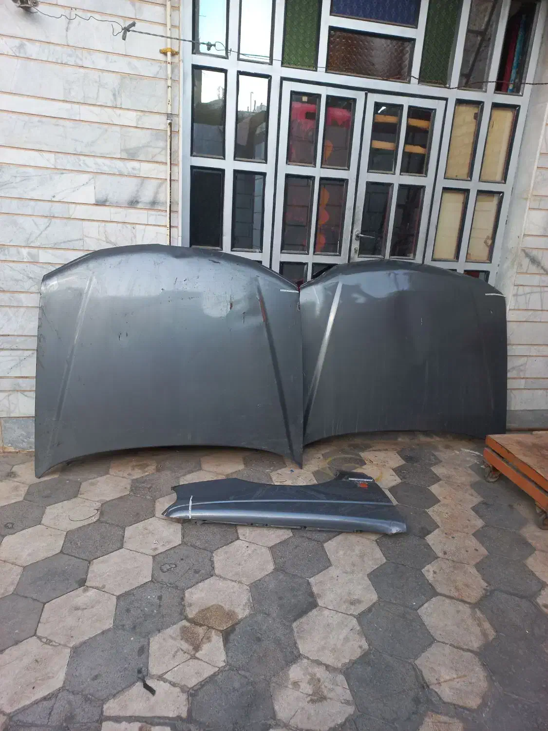 اوراقی ماشین بدنه و موتوری قیمت مناسب|قطعات یدکی و لوازم جانبی|شیراز, پشم شیشه|دیوار