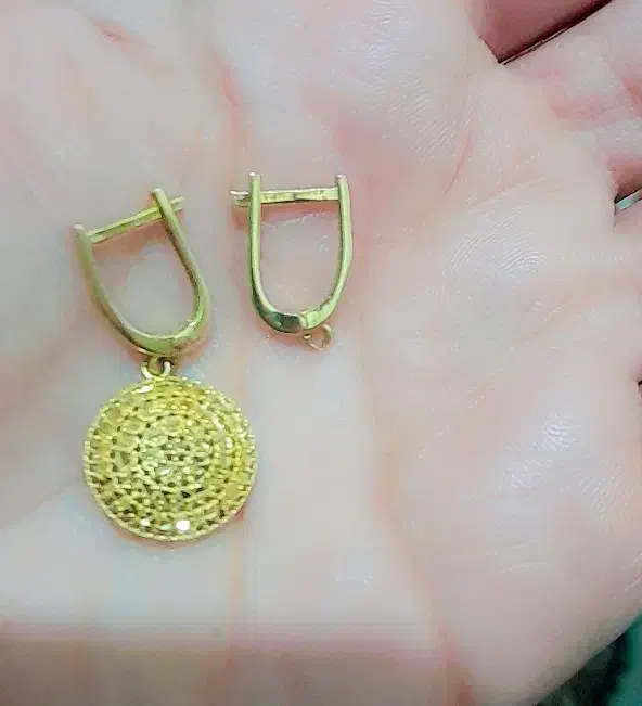 گمشده|اشیا|اصفهان, حصه جنوبی|دیوار