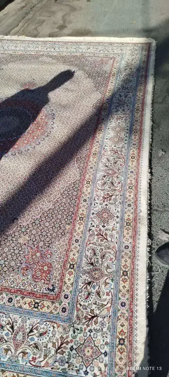 یک جفت فرش دست بافت ۹متری با ابریشم زیاد|فرش|بیرجند, |دیوار
