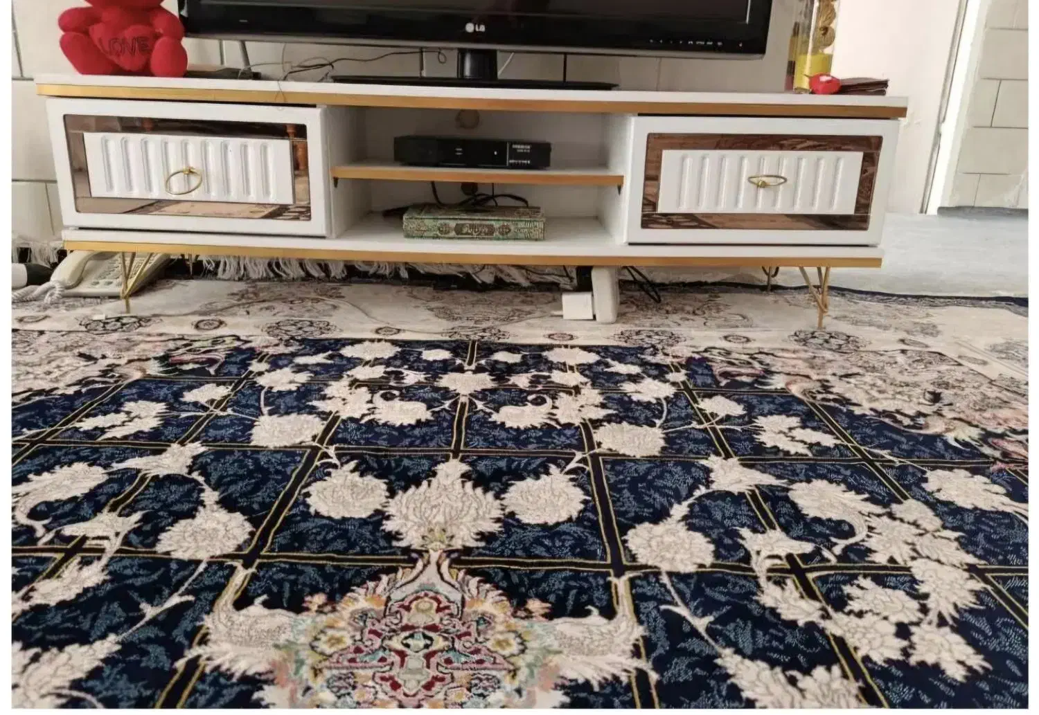 زیرتلویزیونی درحدنو|میز تلویزیون|مرودشت, ابوذر شمالی‎|دیوار