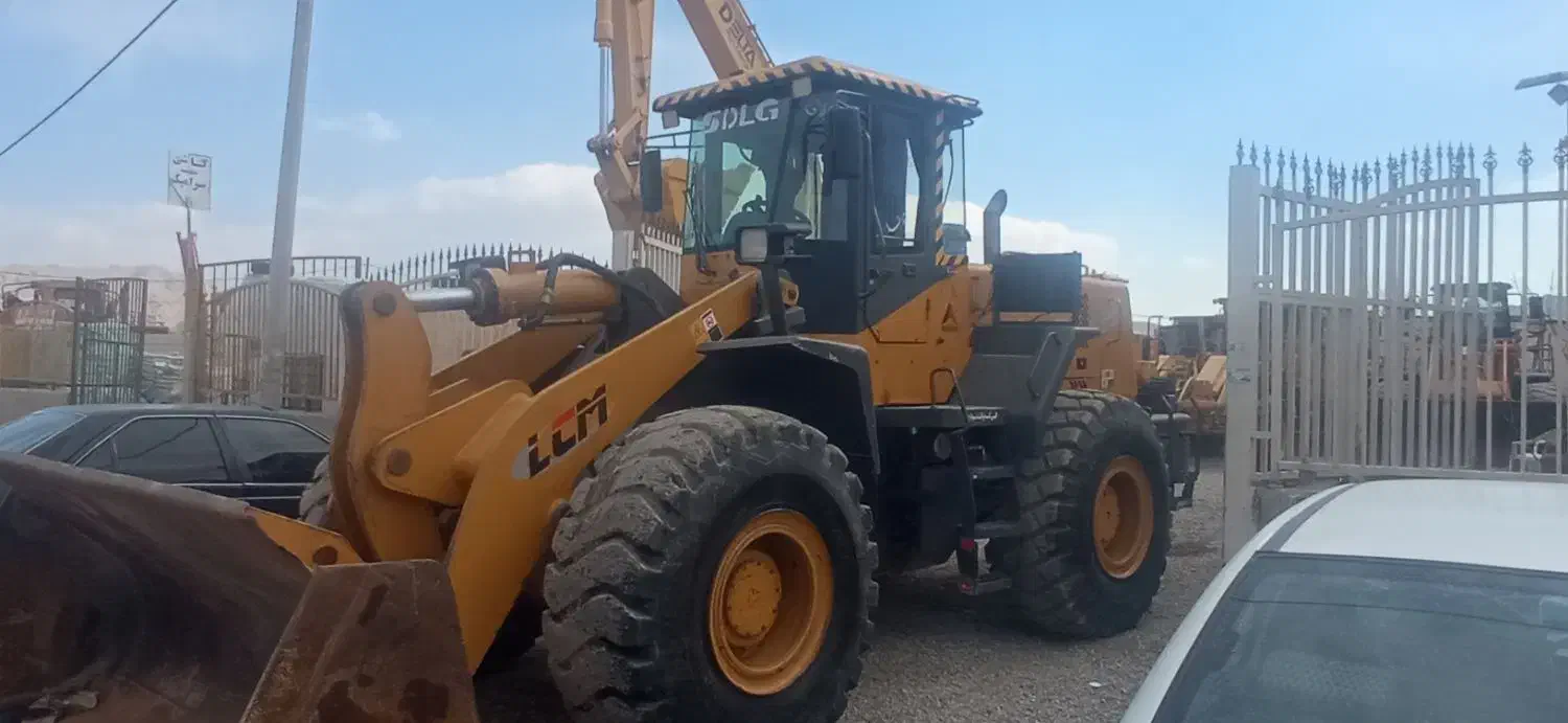 لودرالجی|خودرو سنگین|ابریشم, |دیوار