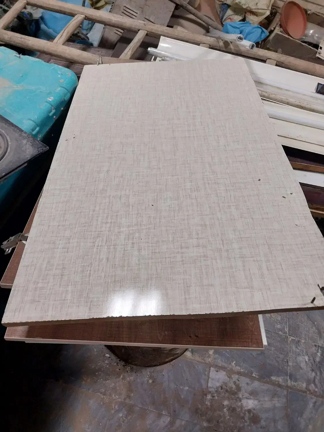 تعدادی ورق کابینت و کمد دیواری ۳ عدد درب اتاق چوبی|جاکفشی، کمد، دراور|زابل, |دیوار