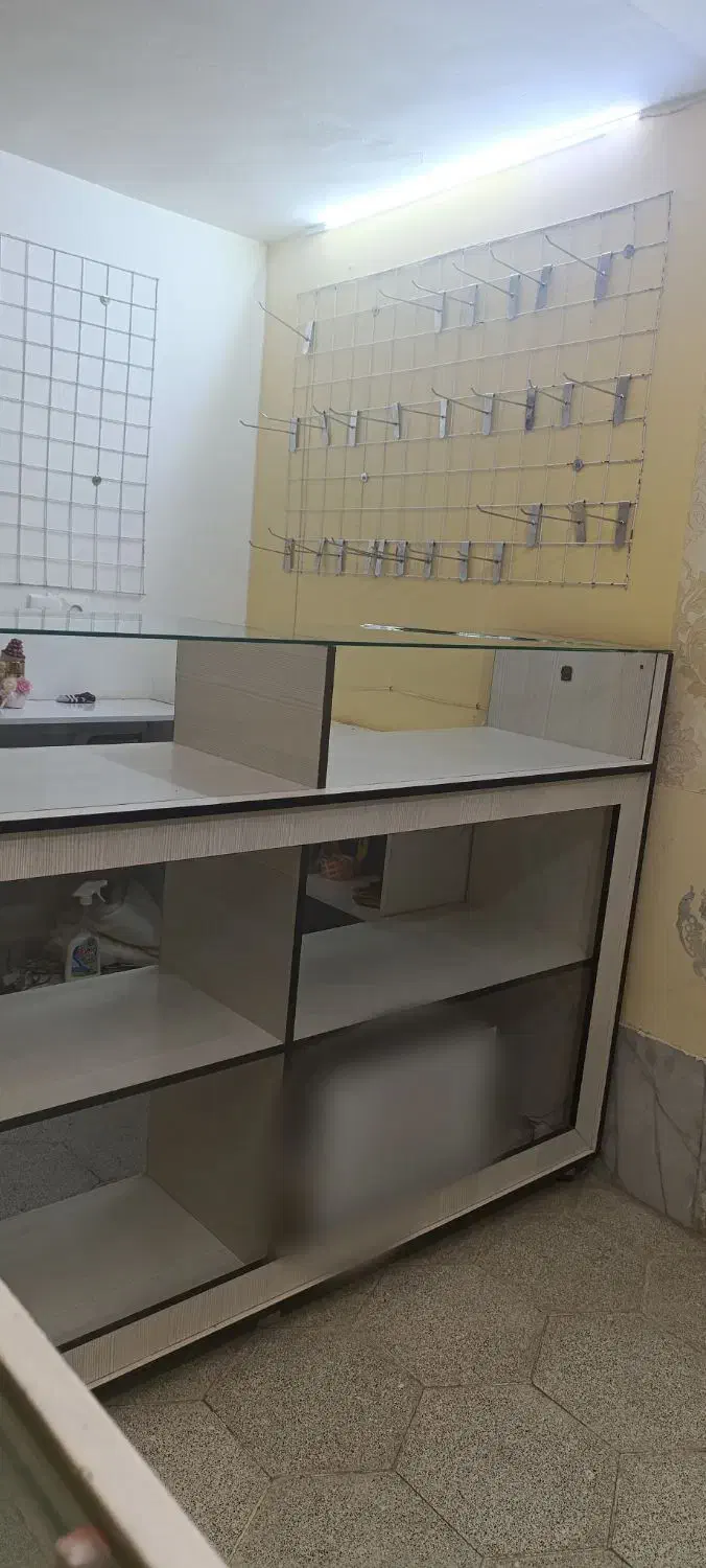 ویترین|فروشگاه و مغازه|سبزوار, هویزه|دیوار