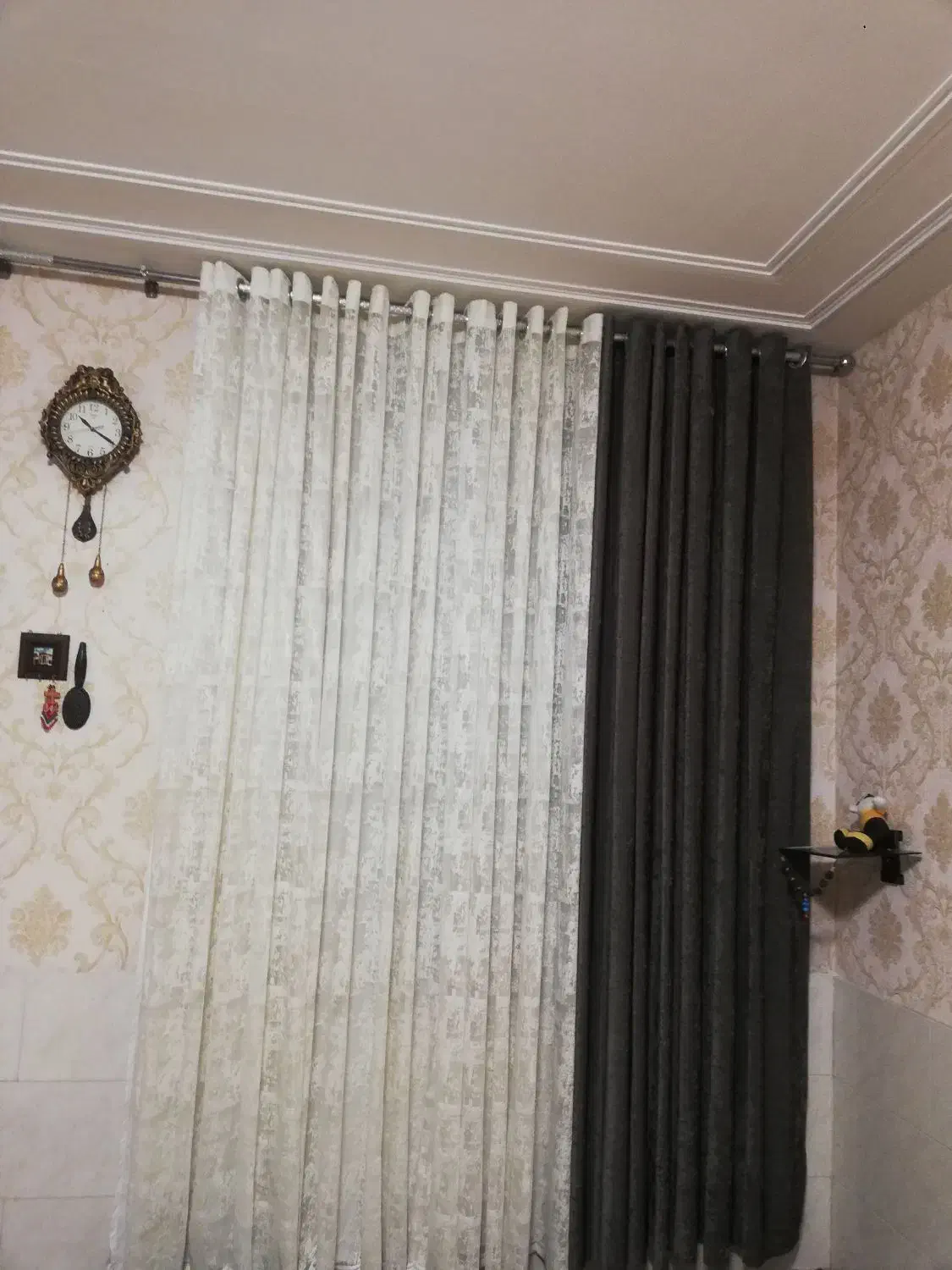 پرده پانچ پتینه حریر طرح دار کنار پرده کالیفرنیا|پرده، رانر، رومیزی|شیراز, ده پیاله|دیوار