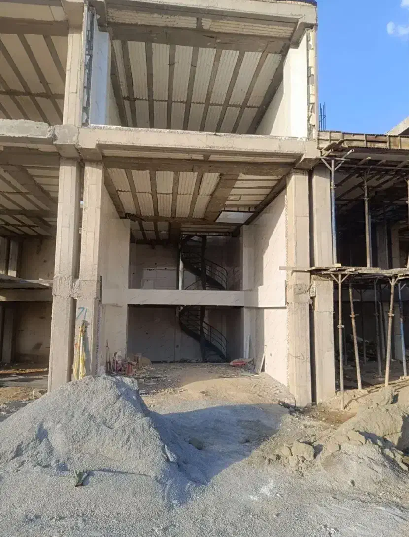 مغازه130متری شهرکبنکداران همدان|فروش مغازه و غرفه|همدان, |دیوار