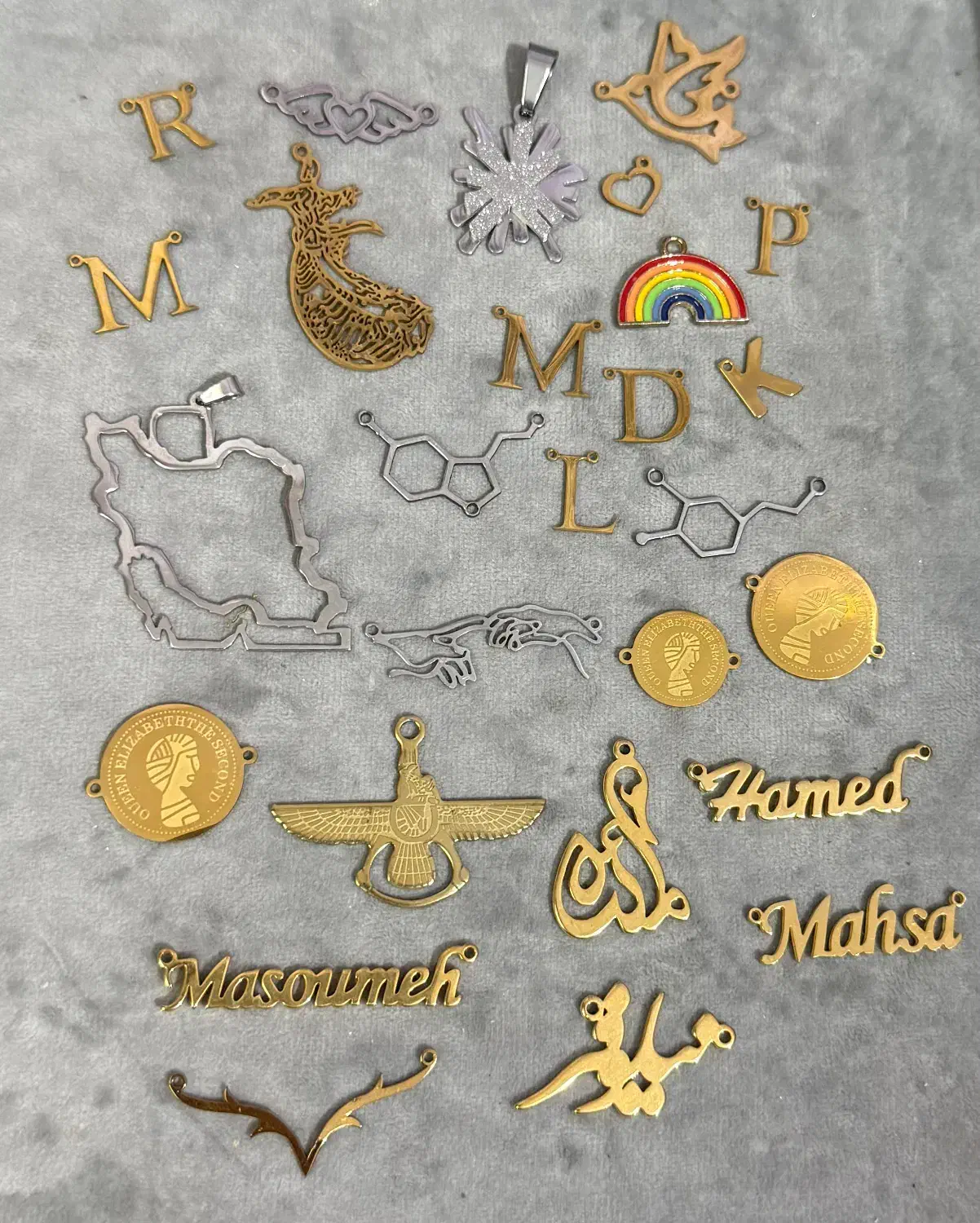 گردنبند استیل طلایی و نقره ای|بدلیجات|رودسر, |دیوار