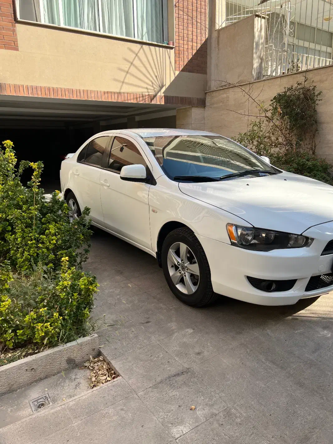 میتسوبیشی لنسر۲۰۱۴ بیرنگ درحد|خودرو سواری و وانت|تهران, یوسفآباد|دیوار