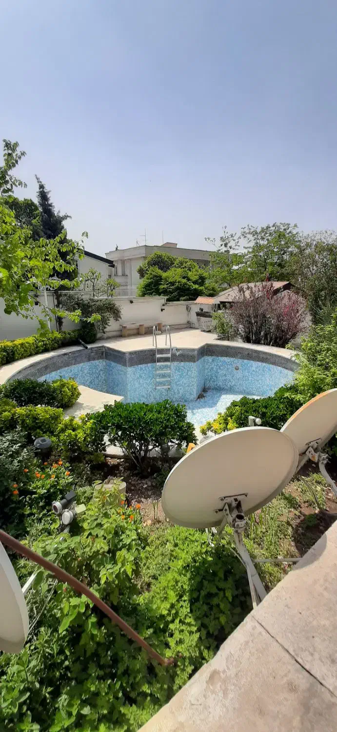 حسن سیف ، ۴ خواب مستر، دوبلکس ، لوکس