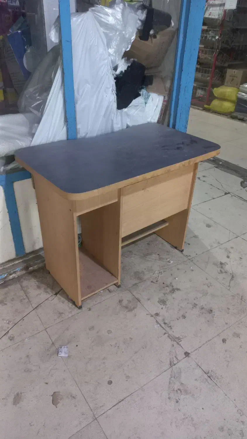 میز کامپیوتر و ویترین|میز تحریر و کامپیوتر|بندر ماهشهر, |دیوار