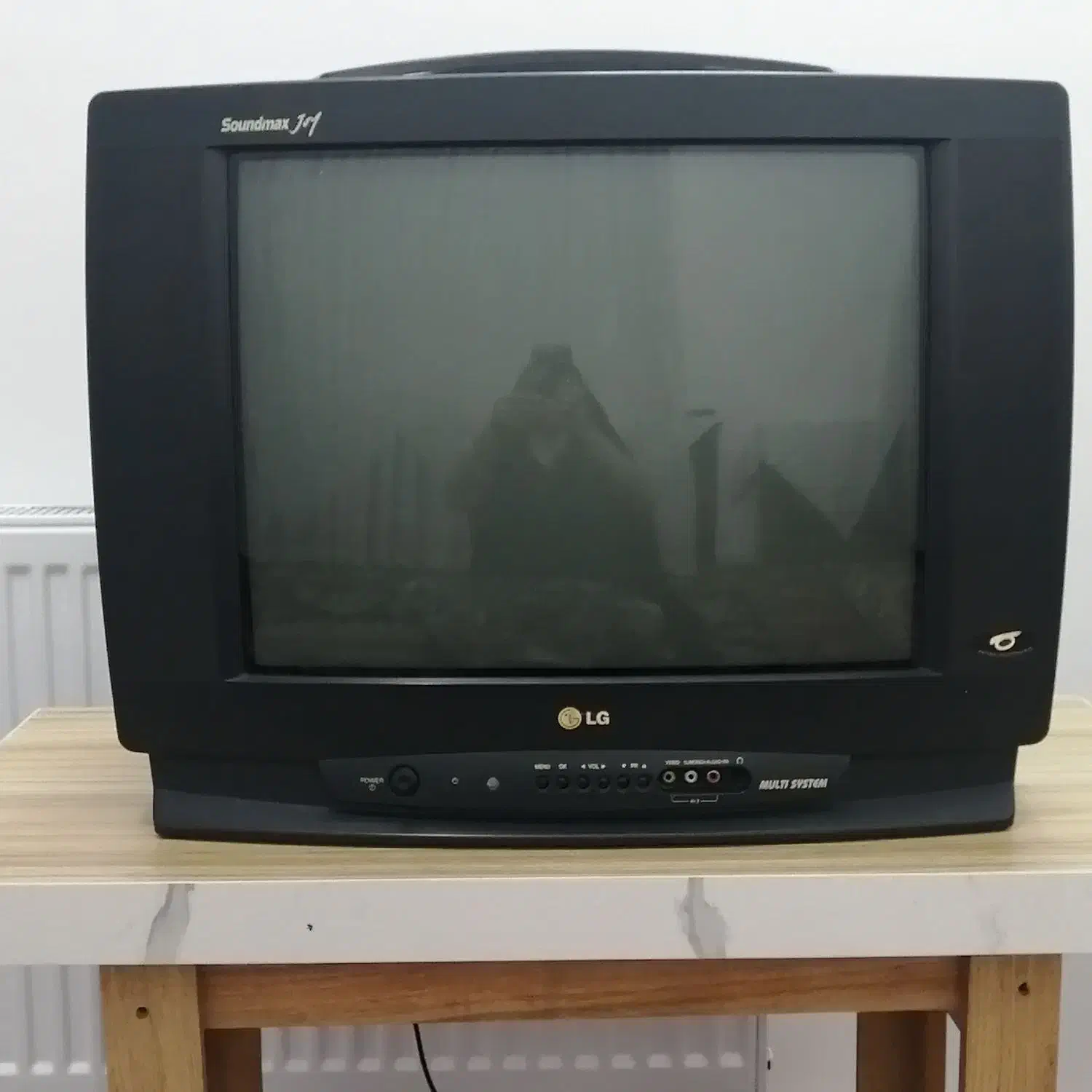 تلوزیون 29 اینچ ال جی|تلویزیون و پروژکتور|سمنان, |دیوار