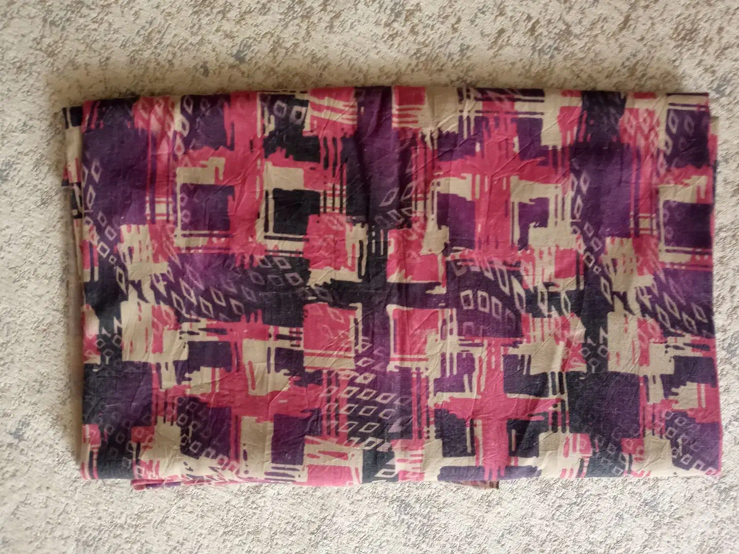 پارچه|لباس|خمین, |دیوار