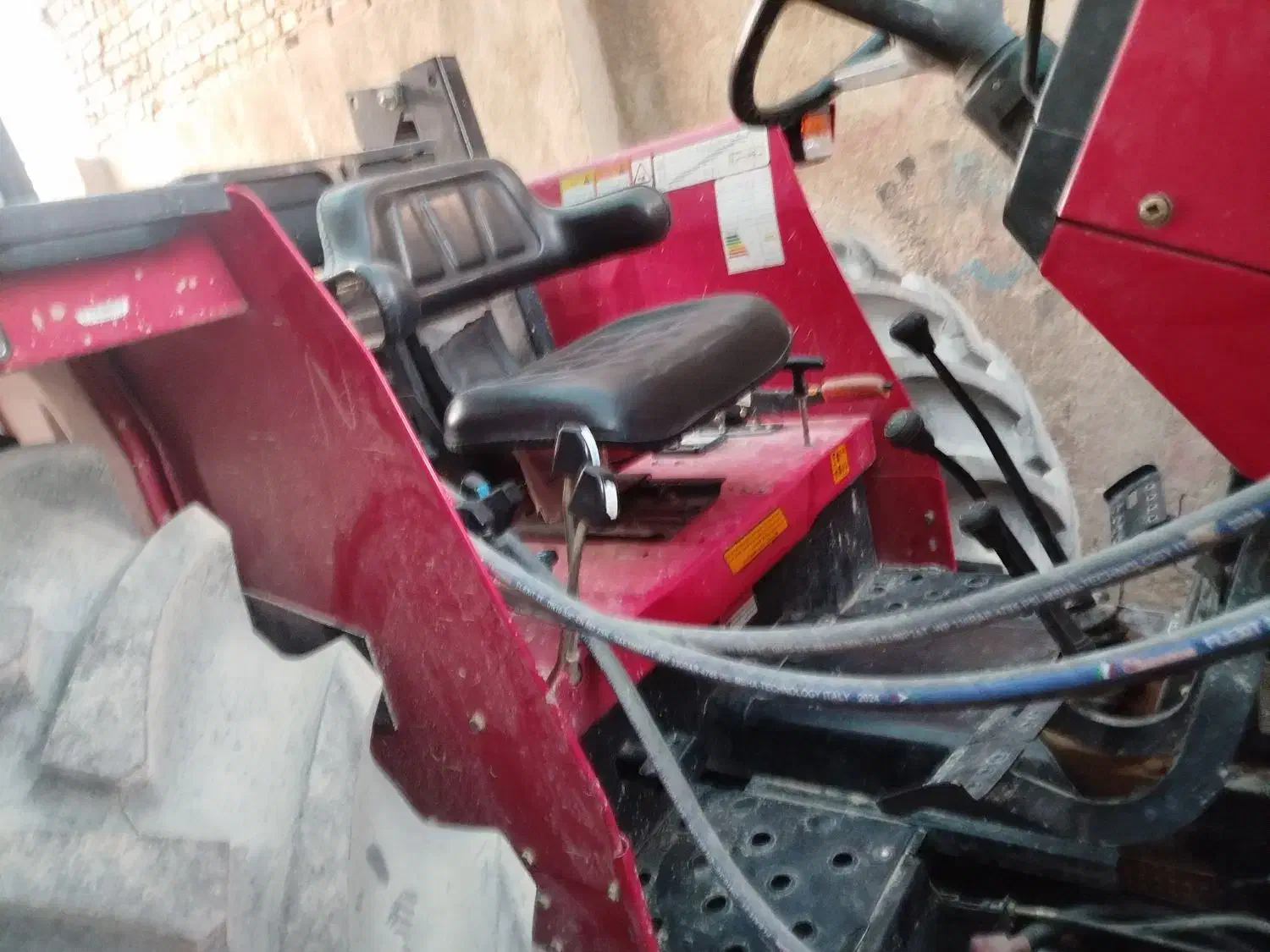 تراکتور 399 جفت مدل 1400. همراه بیل لودری|خودرو سنگین|میرجاوه, |دیوار