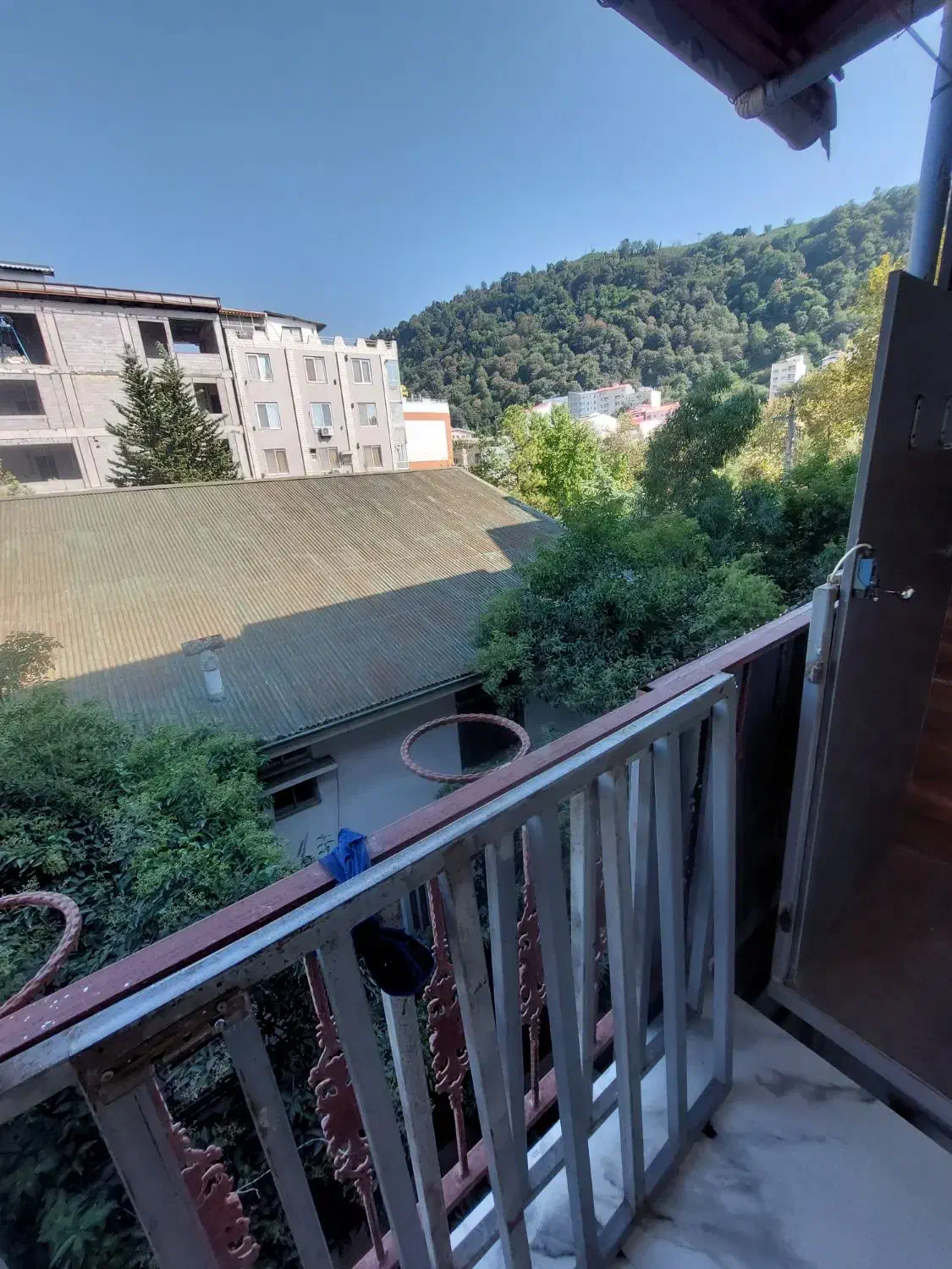 ۱۲۰ متر، روزانه، هفتگی، تمیز شیک نزدیک کوه و استخر|اجارهٔ کوتاه‌مدت آپارتمان و سوئیت|لاهیجان, گلستان|دیوار