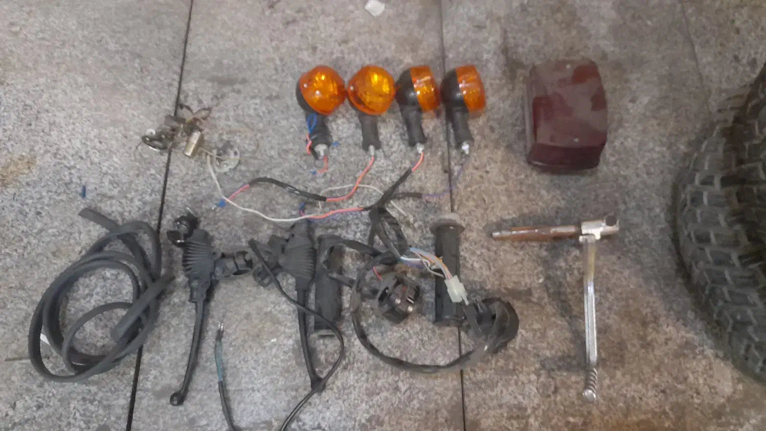 موتور تریل روسی تولا ۲۰۰ سی سی دو زمانه ایژ|موتورسیکلت|پردیس, سیاه سنگ|دیوار