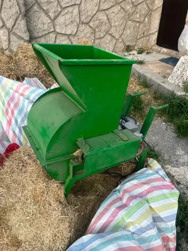 علوفه خردکن درجه یک|ماشینآلات صنعتی|تبریز, |دیوار