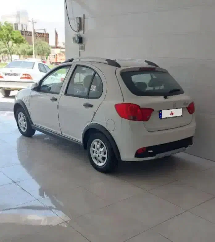 کوئیک ۴۰۳ کارمندی|خودرو سواری و وانت|بروجرد, |دیوار