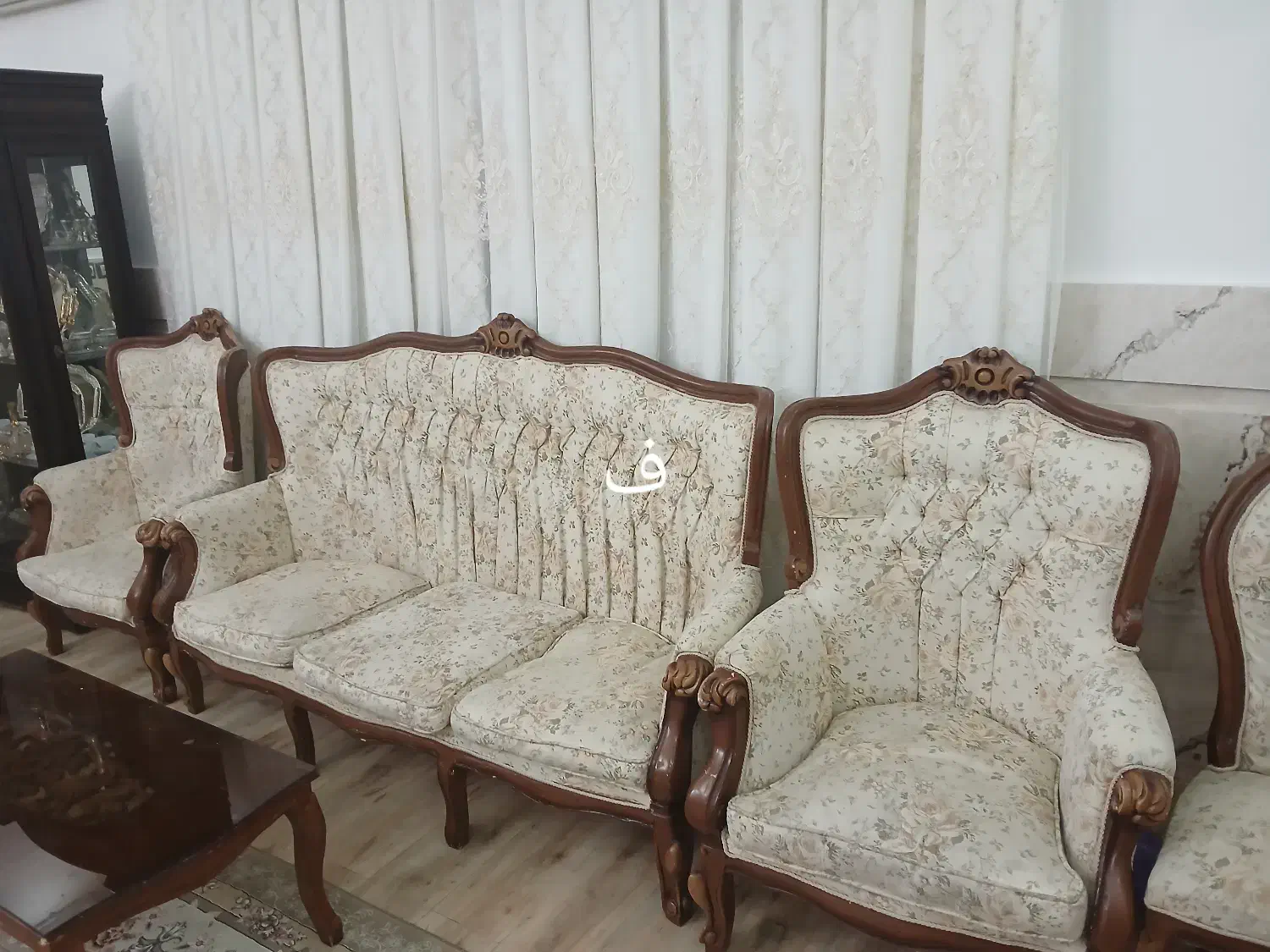 فروش مبل ۹نفره سلطنتی|مبلمان خانگی و میز عسلی|نهبندان, |دیوار