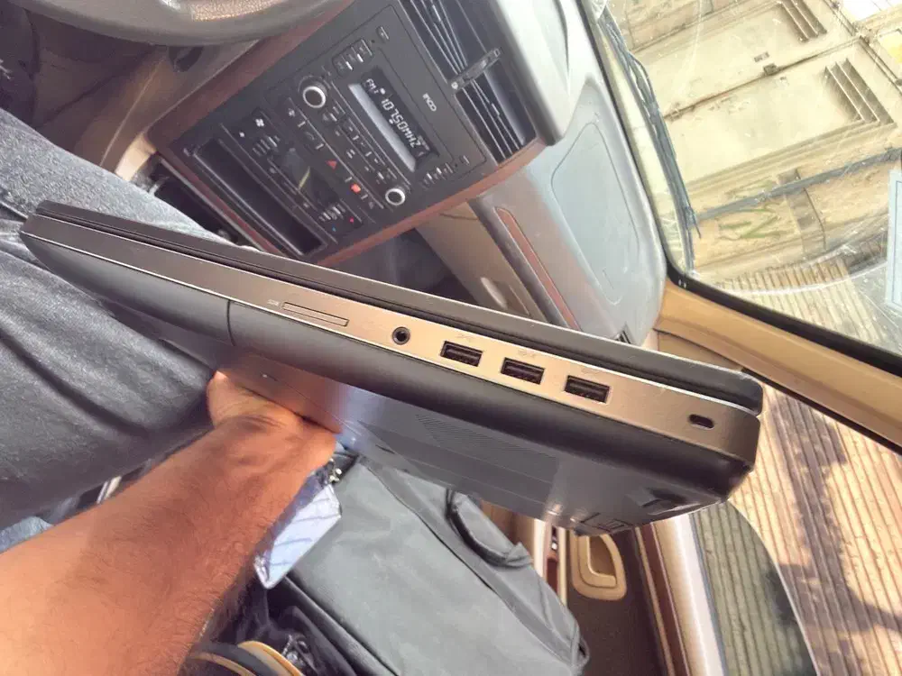 لب تاب دل 7710|رایانه همراه|پرند, فاز ۶|دیوار