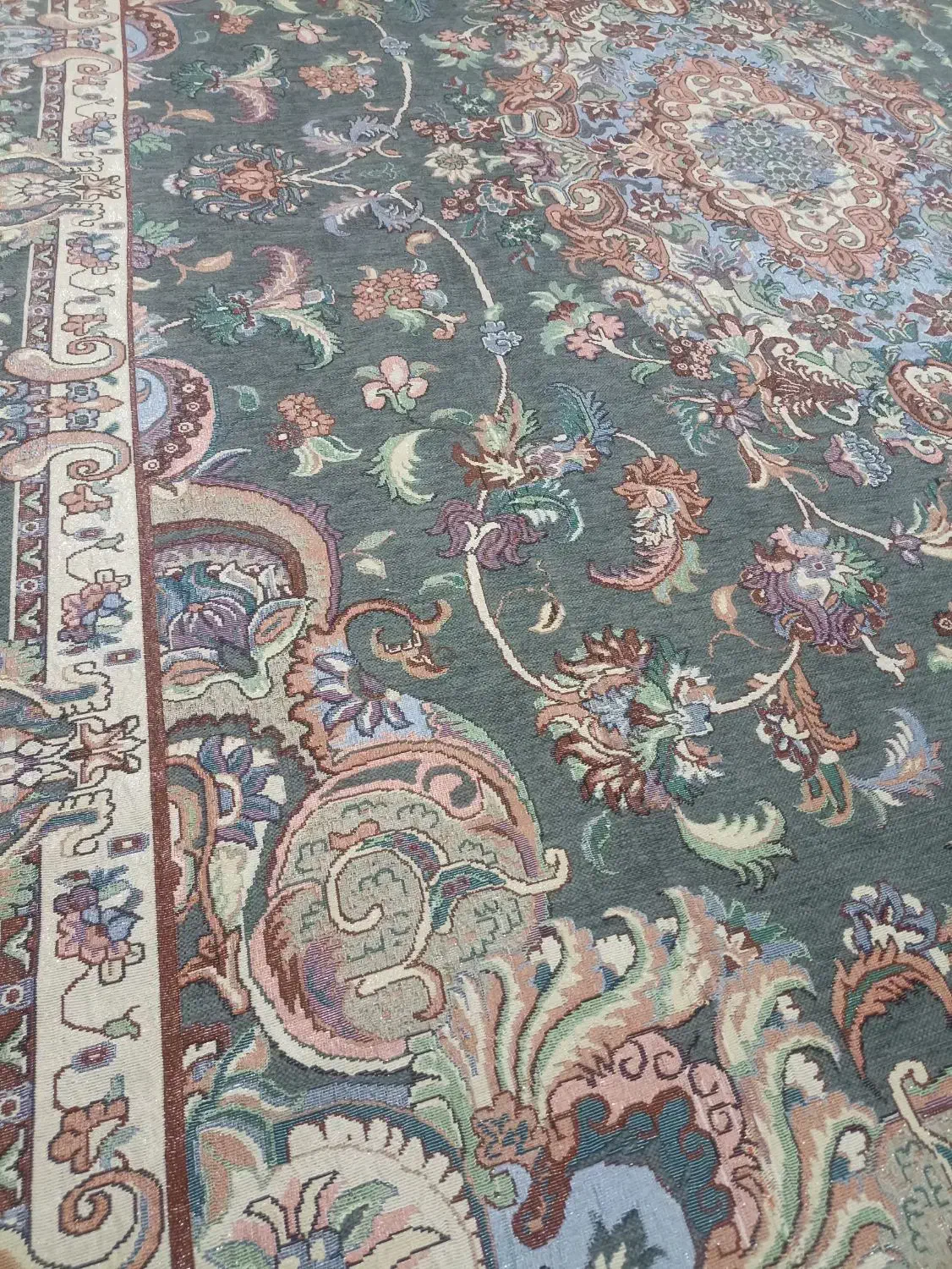 روفرشی 9 متری جفت مخمل شانل شاین دار|روفرشی|تهران, شادآباد|دیوار