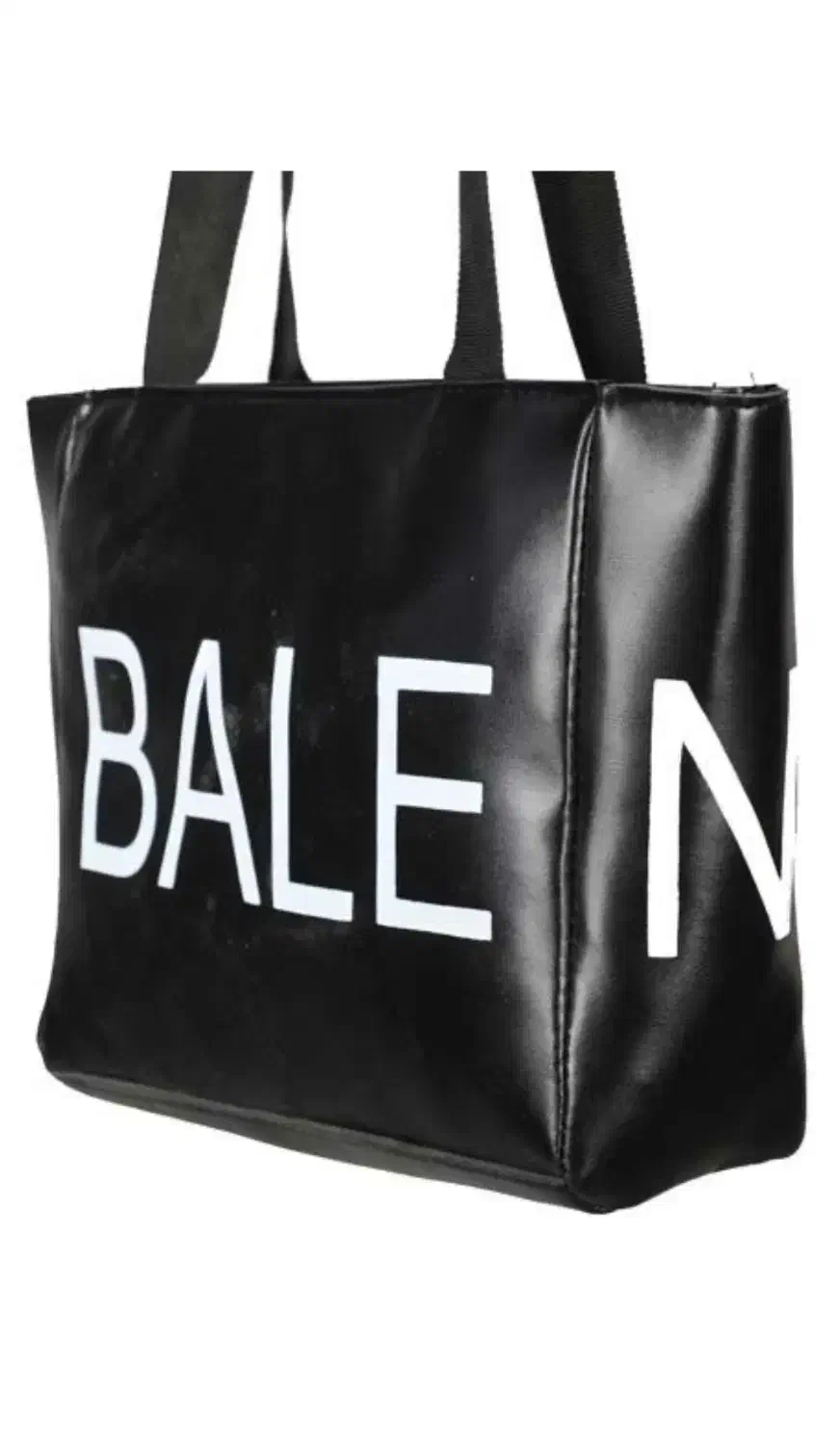 کیف دوشی‌ زنانه بالنسیاگا|کیف، کفش، کمربند|یاسوج, |دیوار