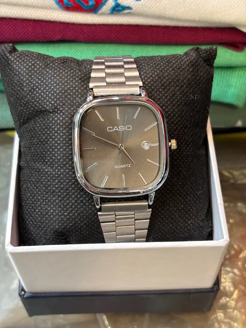 کاسیو اولد مانی|ساعت|رشت, بازار|دیوار