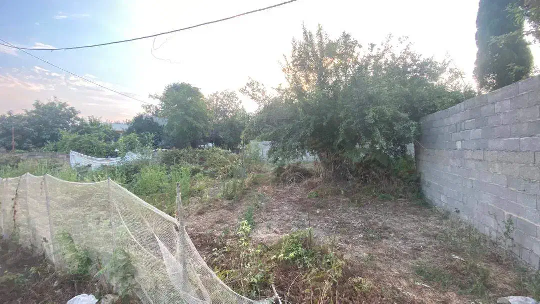 ۳۰۰ متر زمین مسکونی دو بر|فروش زمین و ملک کلنگی|گوراب زرمیخ, |دیوار
