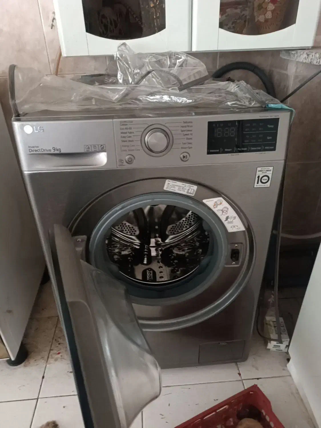 لباس شویی ال جی ۹ کیلو|ماشین لباسشویی و خشک‌کن لباس|کوهدشت, |دیوار
