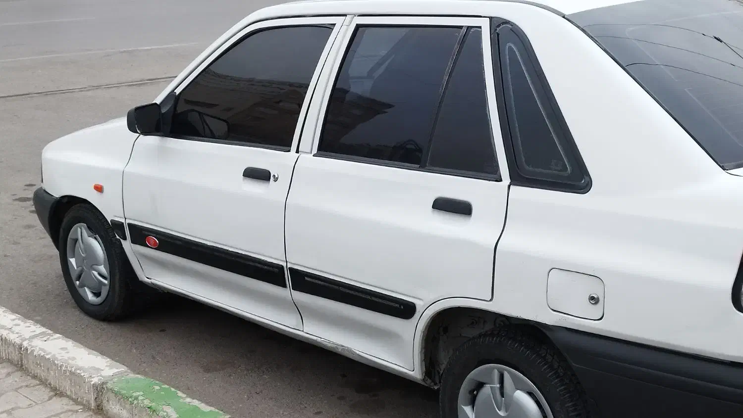 پراید۱۴۱مدل۹۰ درحد|خودرو سواری و وانت|مشهد, انقلاب|دیوار