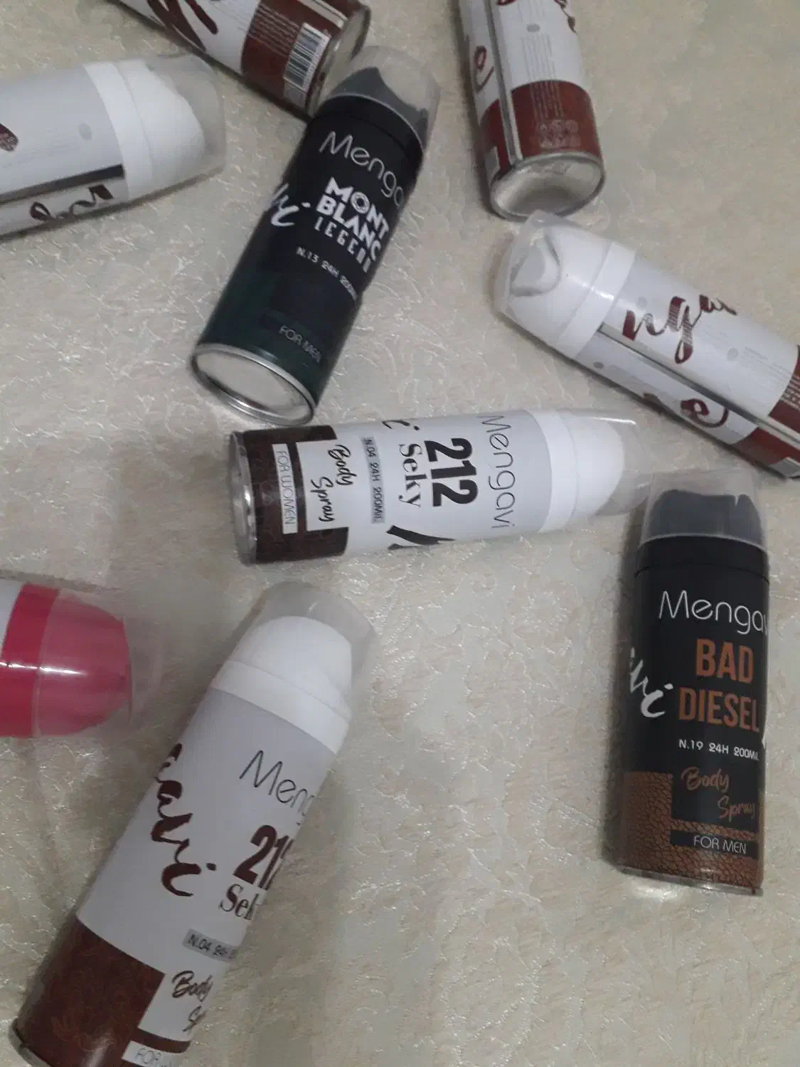 اسپری بدن و لباس|آرایشی، بهداشتی، درمانی|پارس‌آباد, |دیوار