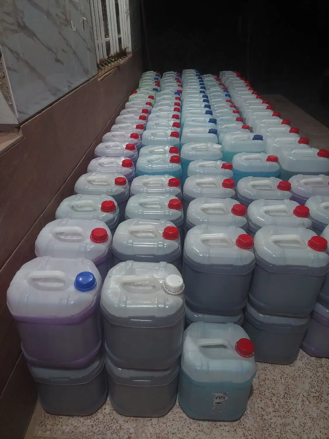 تولیدوپخش شوینده|مواد شوینده و دستمال کاغذی|الوند, |دیوار