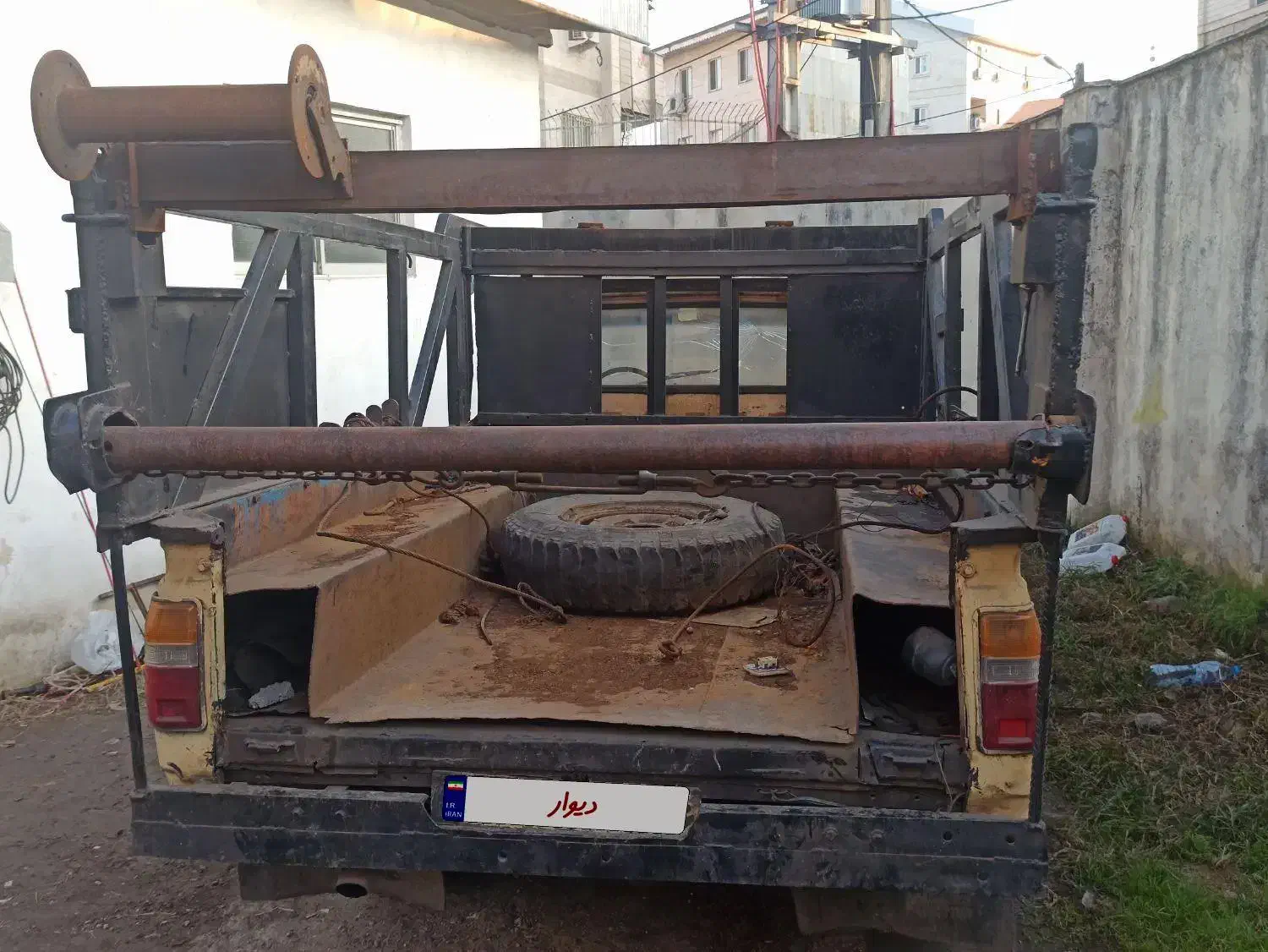 نیسان|خودرو سواری و وانت|رشت, سعدی (تختی)|دیوار