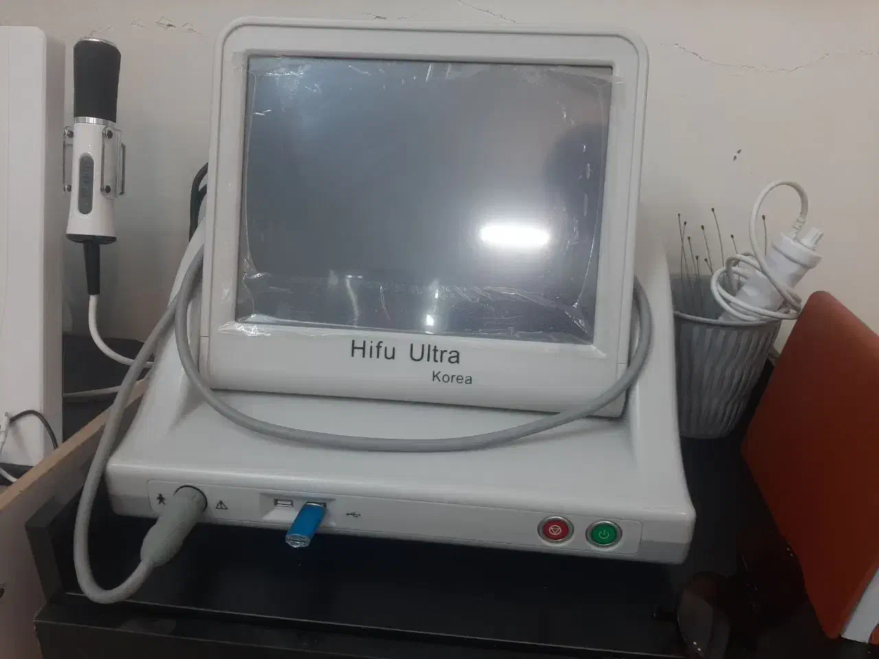 وسایل کامل پاکسازی|آرایشگاه و سالنهای زیبایی|کرمان, |دیوار