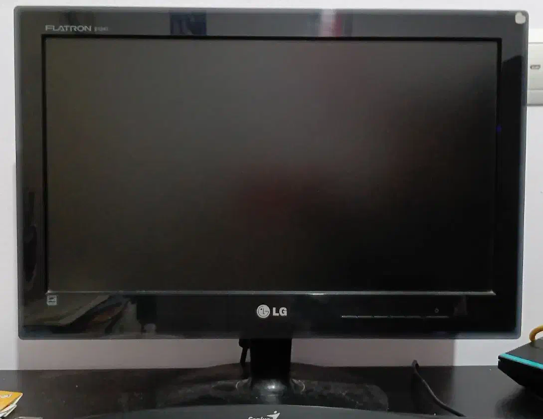 کامپیوتر|رایانه رومیزی|سهند, |دیوار