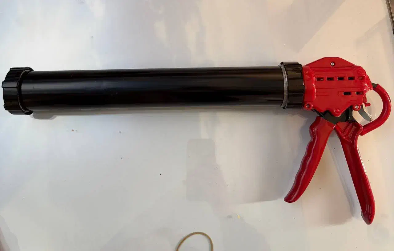 گان چسب آکواریوم، گان چسب سوسیسی|ابزارآلات|مشهد, آبکوه|دیوار