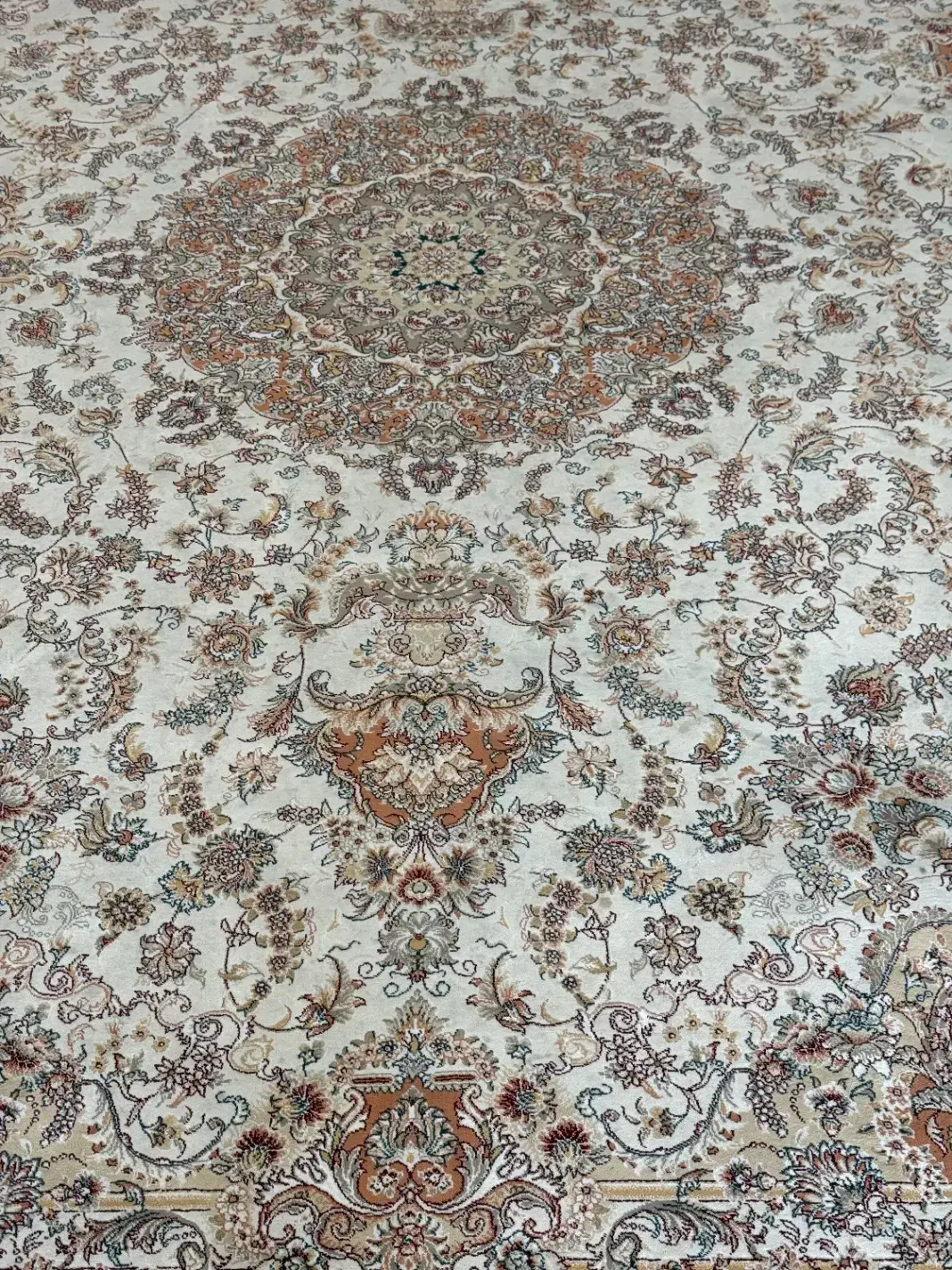 فرش ماشینی نه  ۹ متری|فرش|تبریز, |دیوار