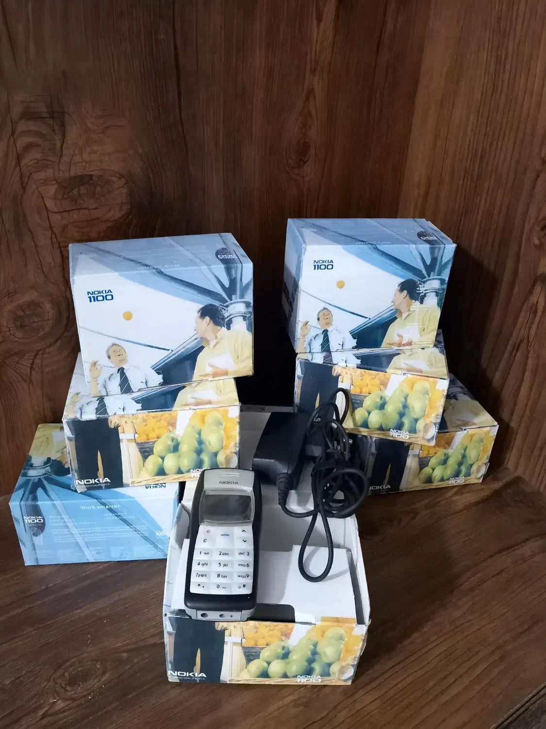 گوشی نوکیا ۱۱۰۰ عطیقه نو نو فنلاند|موبایل|تهران, آرژانتین|دیوار