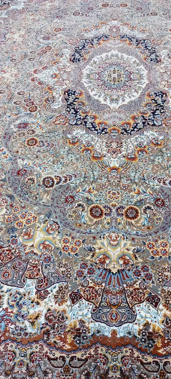 یک عدد فرش ۱۲ متری تخفیف دارد|فرش|ساوه, |دیوار