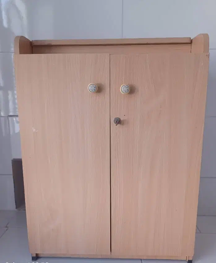 جاکفشی|جاکفشی، کمد، دراور|کازرون, |دیوار