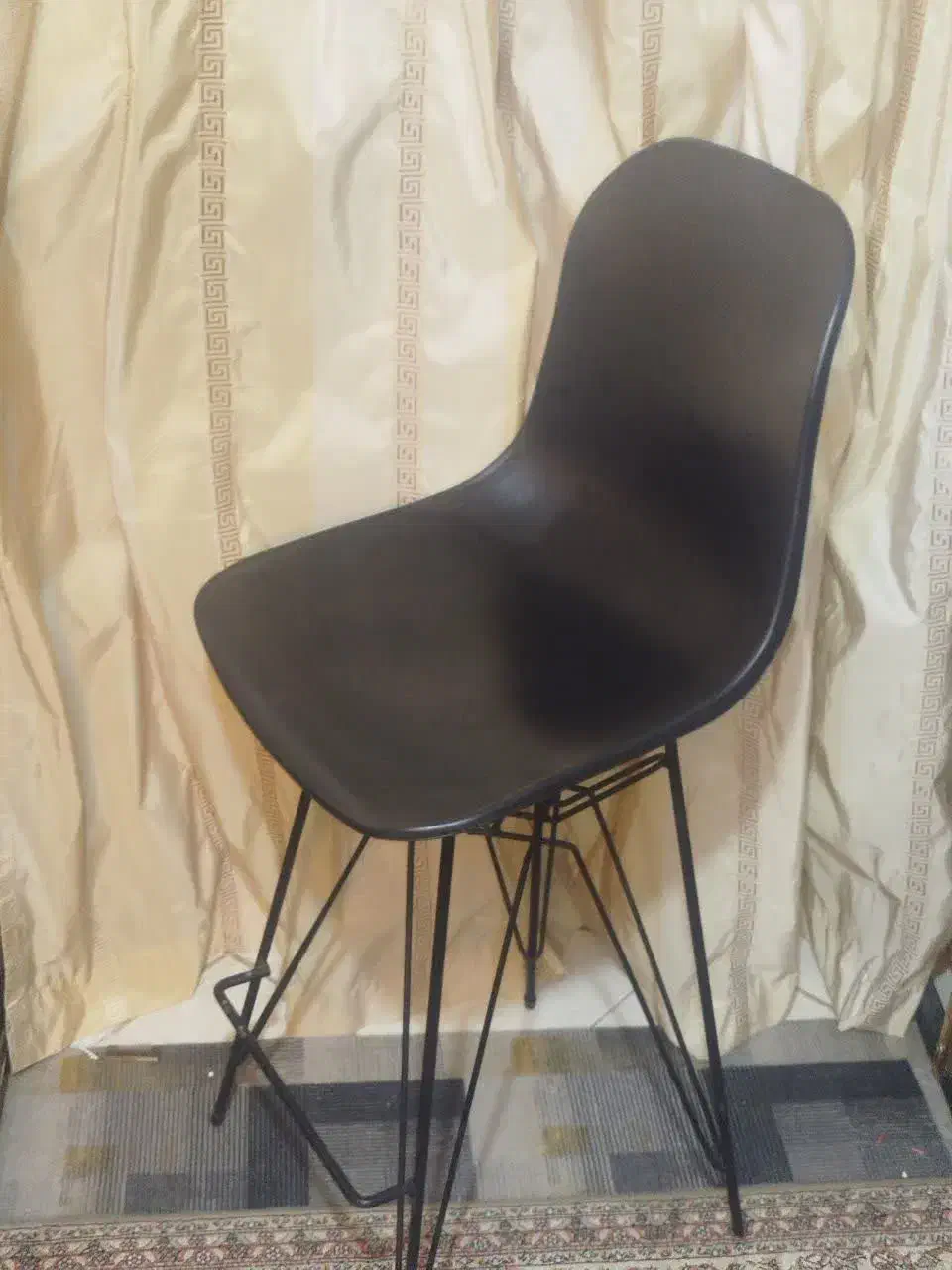 صندلی|صندلی و نیمکت|قم, باجک دو|دیوار