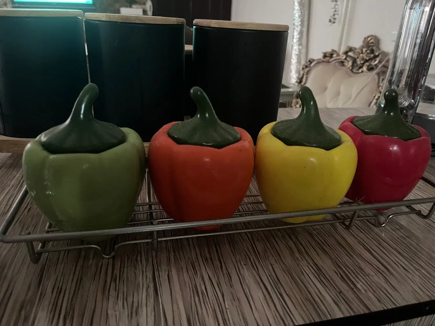 جا ادویه رنگی|ظروف نگهدارنده، پلاستیکی، یکبارمصرف|اراک, |دیوار