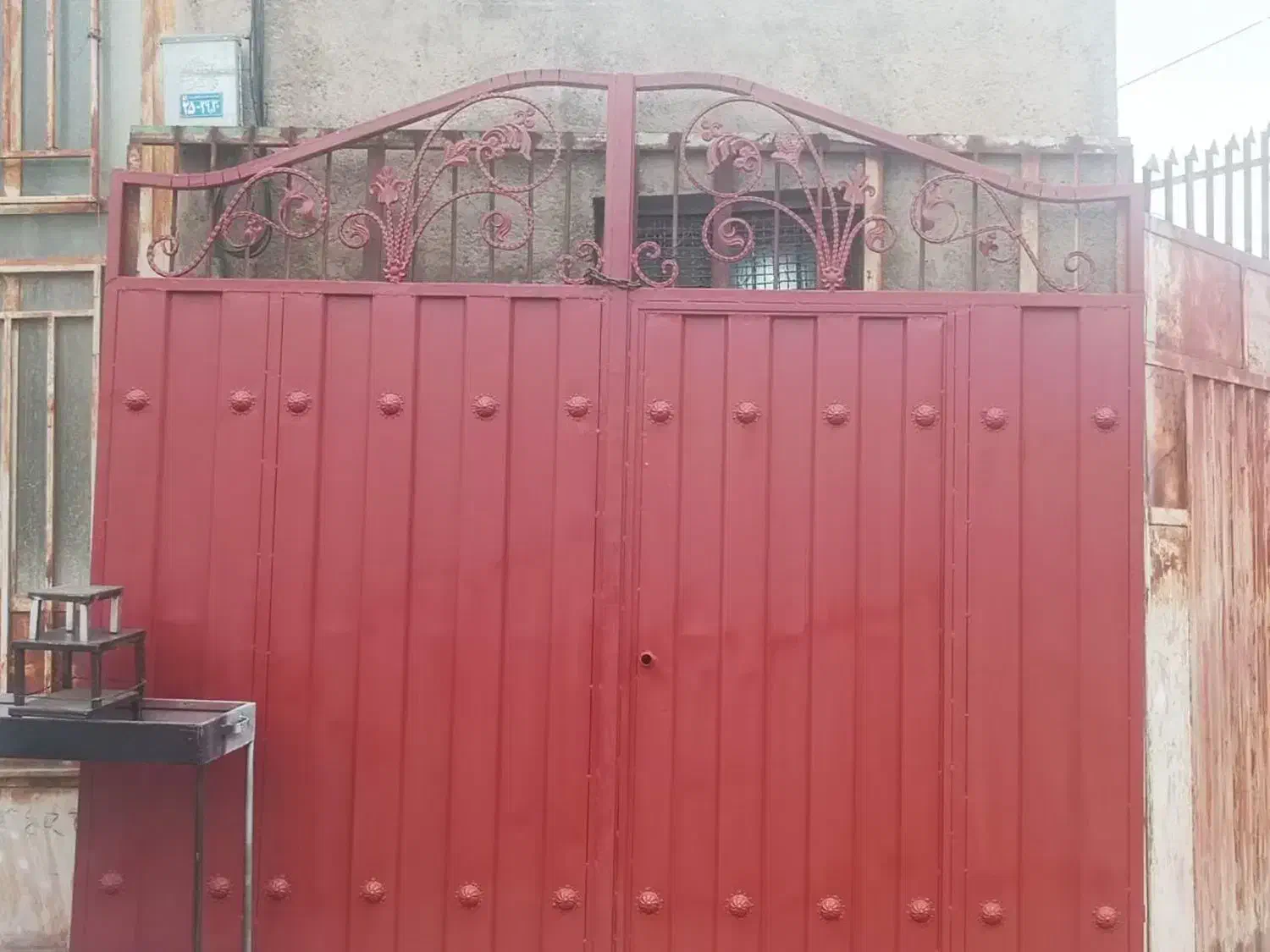 درب و پنجره سازی|مصالح و تجهیزات ساختمان|مهریز, |دیوار