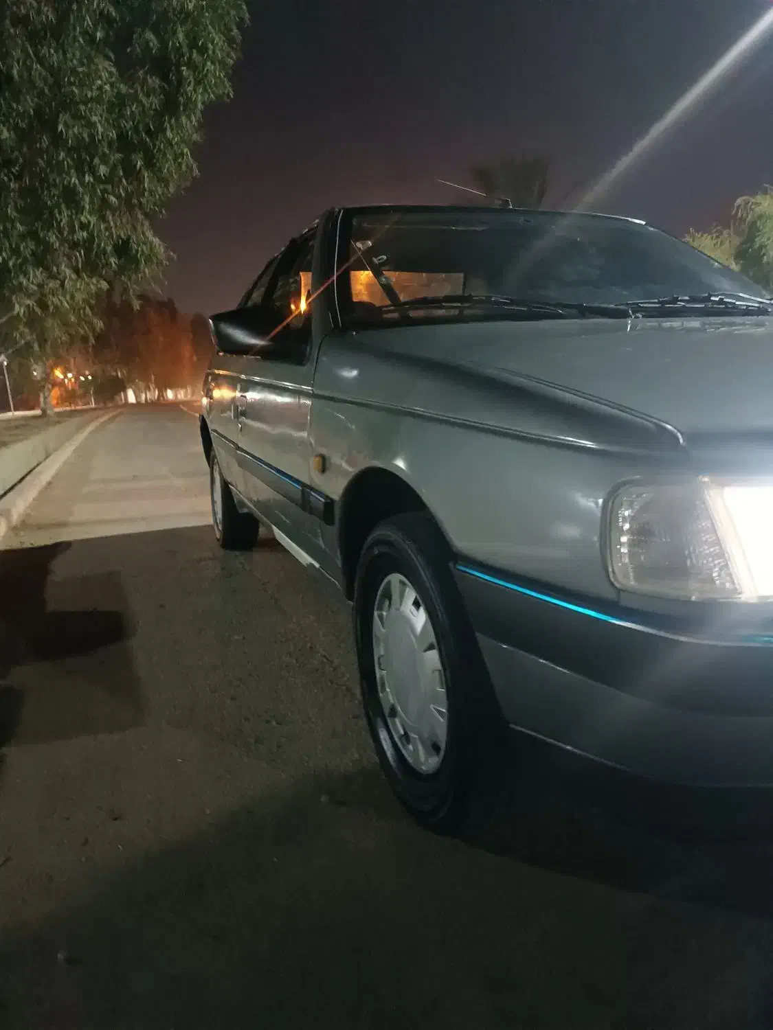 ۴۰۵ GLXمدل۸۸خاکستری|خودرو سواری و وانت|بوشهر, |دیوار