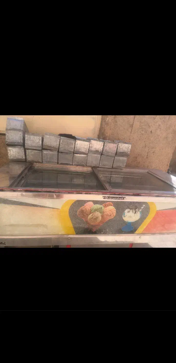 یخچال فریزر و تعدادی وسایل|حراج|کوهدشت, |دیوار