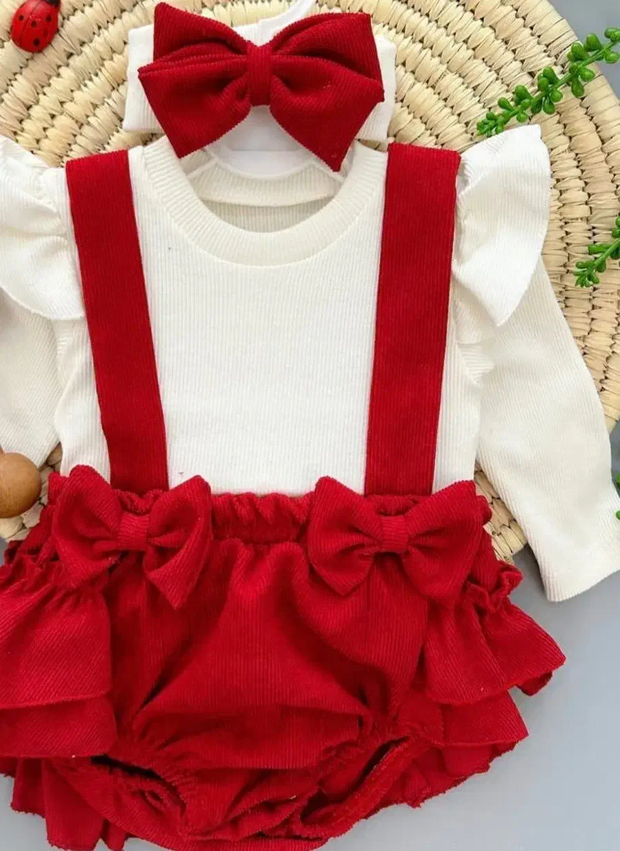 لباس نوزادی شب یلدایی|کفش و لباس بچه|نوشهر, |دیوار