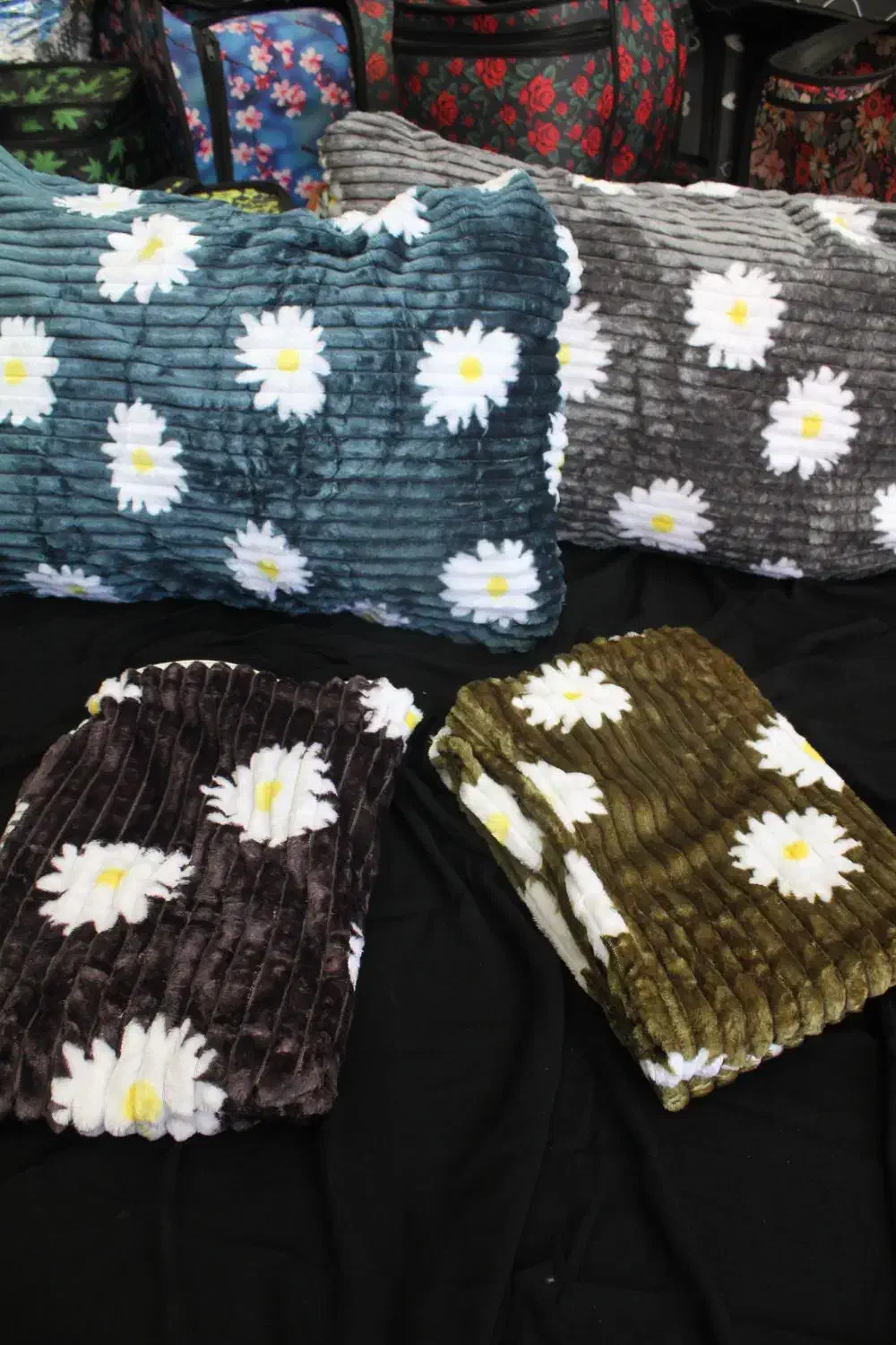 روبالشتی ژله ای|رختخواب، بالش، پتو|اهواز, شهرک حفاری|دیوار