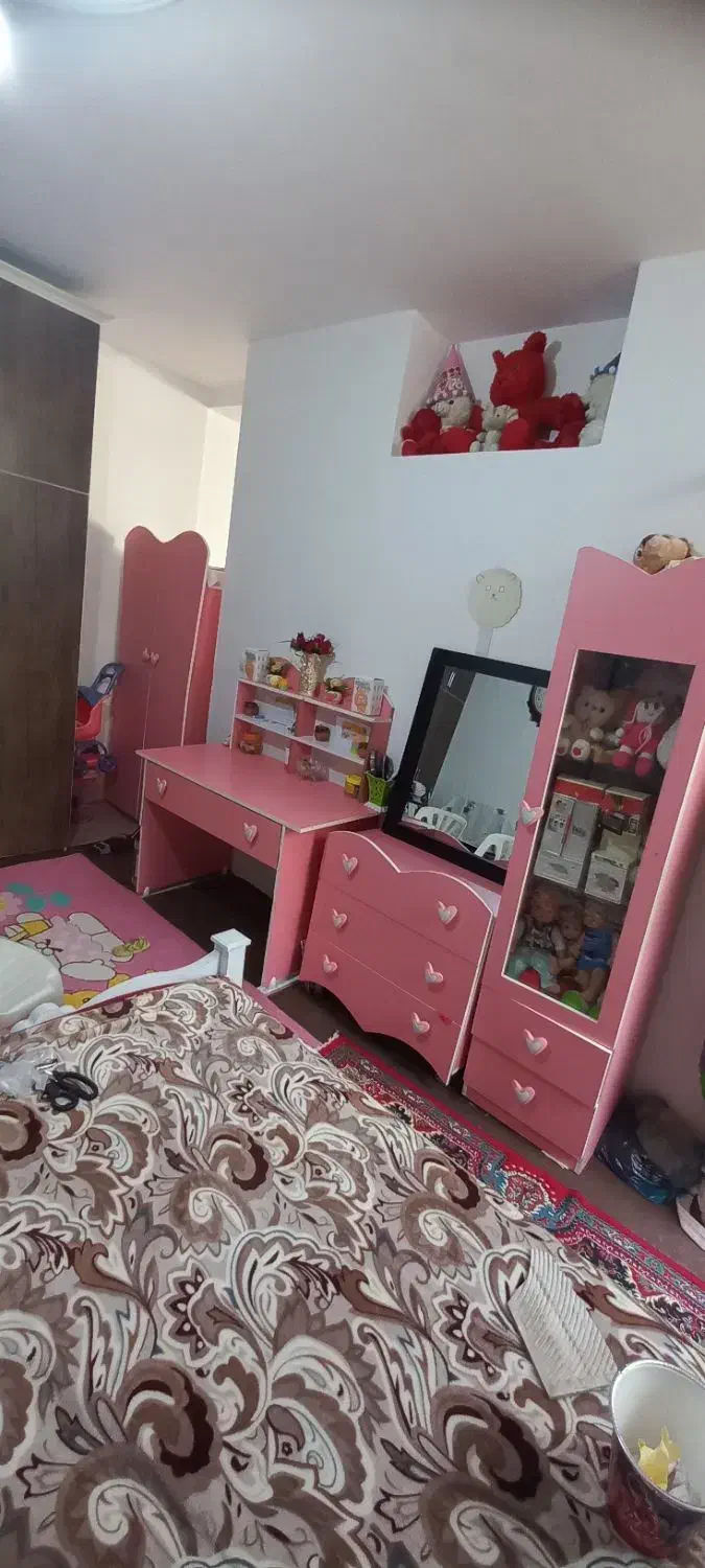 سرویس تختخواب دخترانه|تخت و سرویس خواب|مهاباد (آذربایجان غربی), |دیوار
