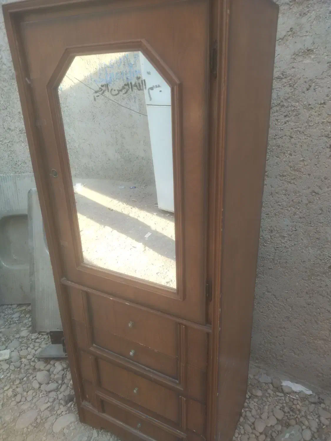 کمد فلزی وکمد چوبی میز ارایش روشویی|جاکفشی، کمد، دراور|برازجان, |دیوار