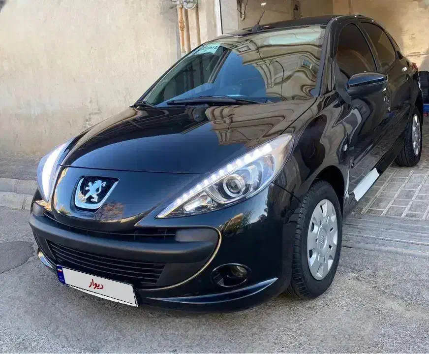 پژو 207 مدل 1404 در حد خشک مشکی آبنوس|خودرو سواری و وانت|سمنان, |دیوار